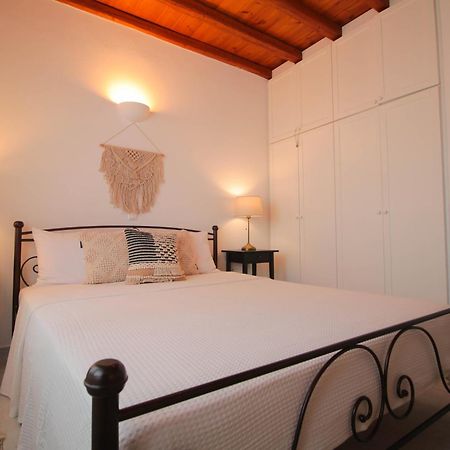 2Br Fully Equiped Cottage Home - Near The Beach アギオス・イオアニス エクステリア 写真